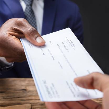 Cheque Discounting Services in Abu Dhabi